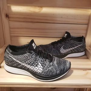 Nike Flyknit Racer